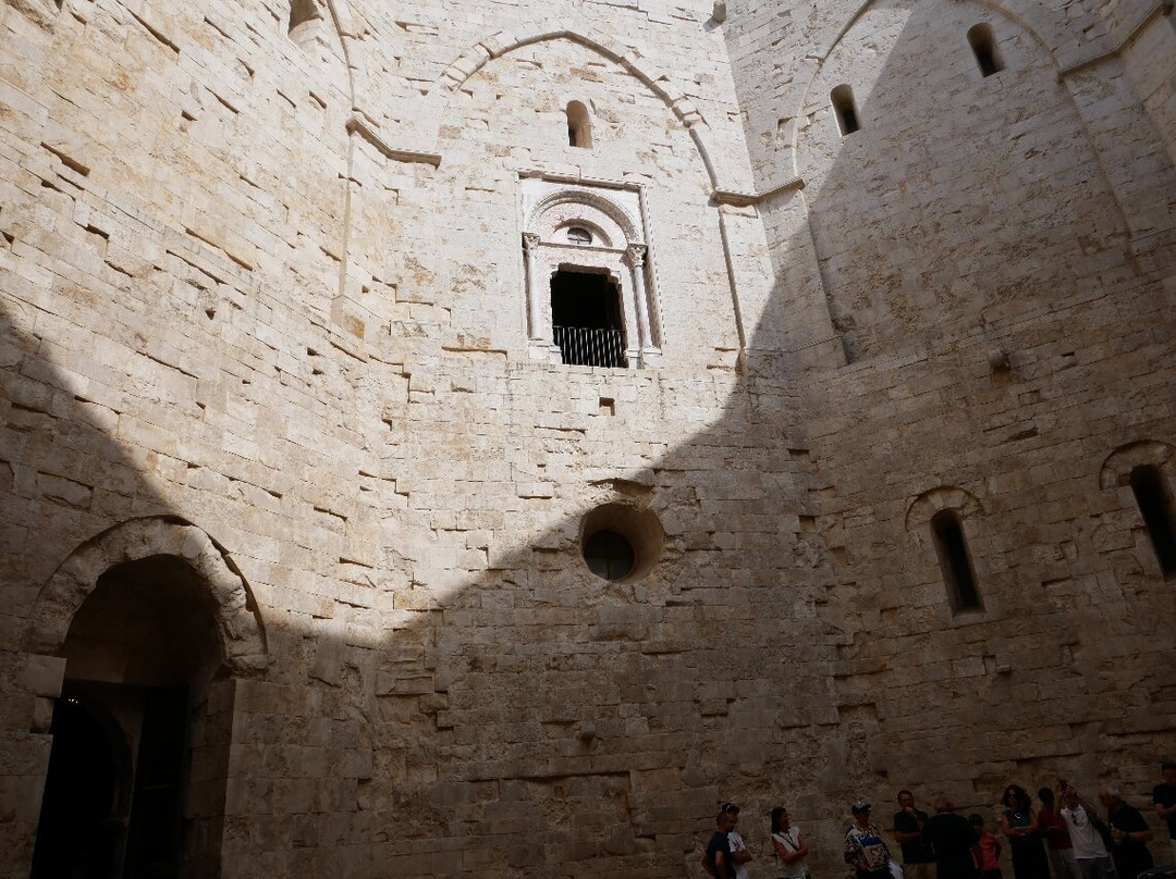 Castello di Lagopesole-Lagopesole必去景点