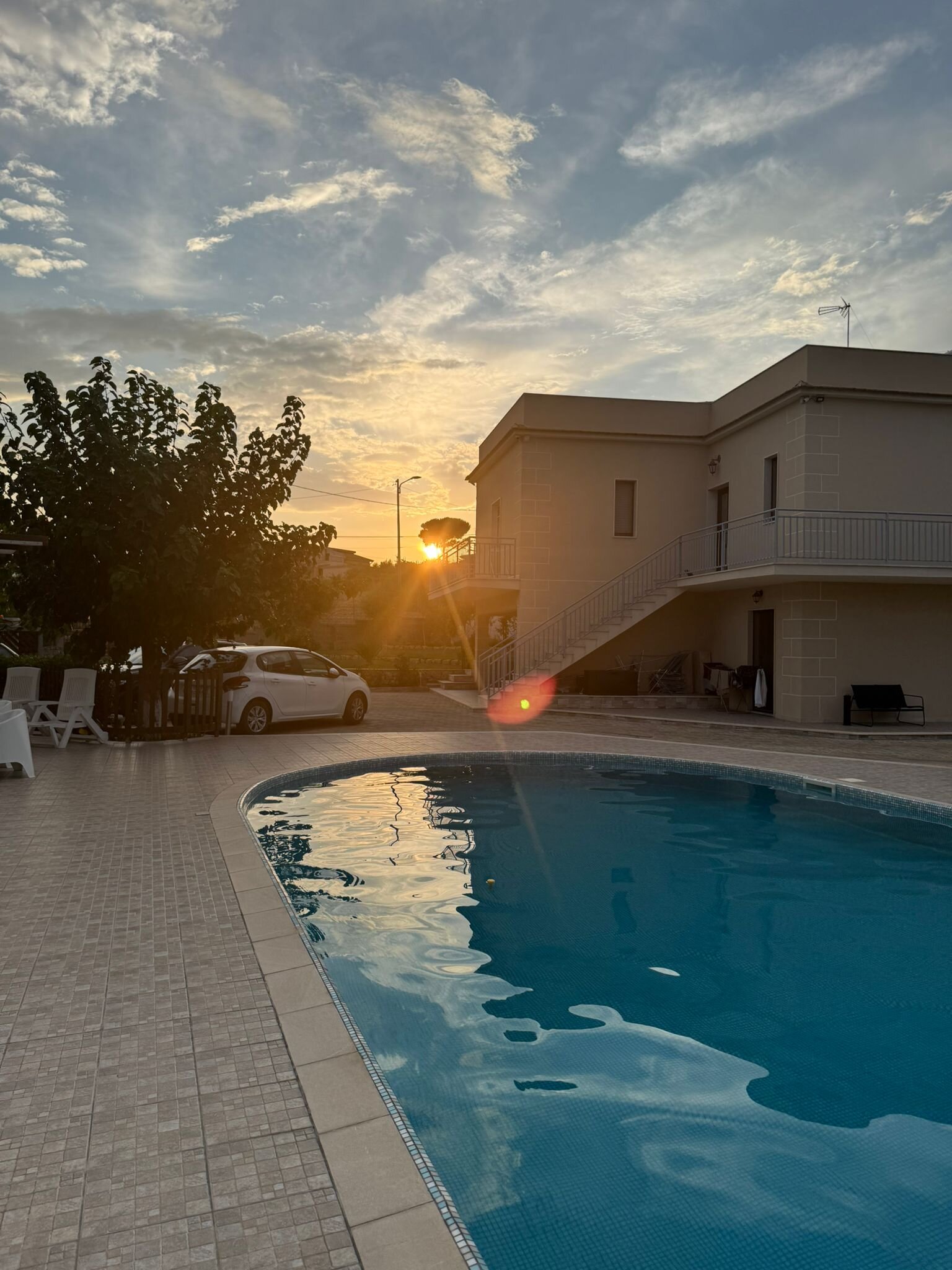 Cristian Rooms-官方