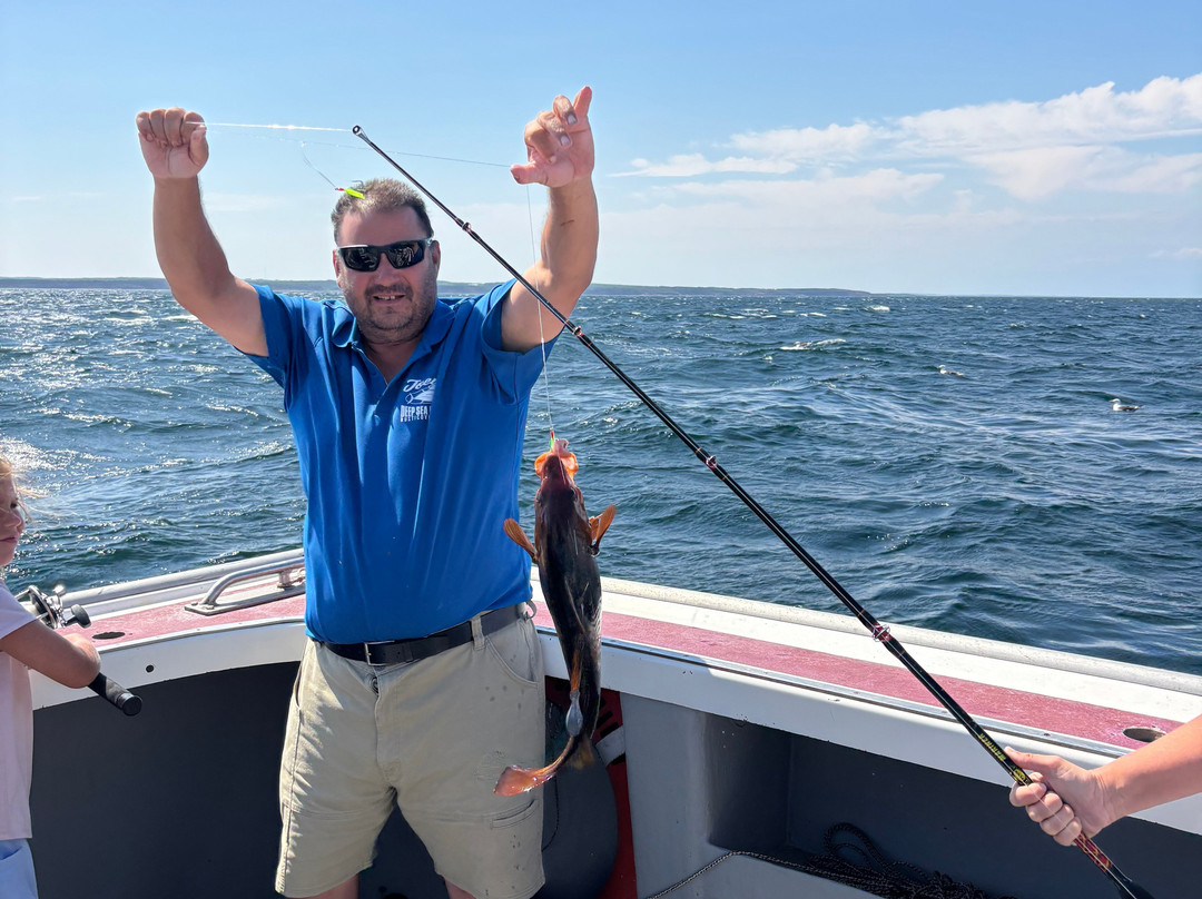 Joey's Deep Sea Fishing-Rustico必去景点