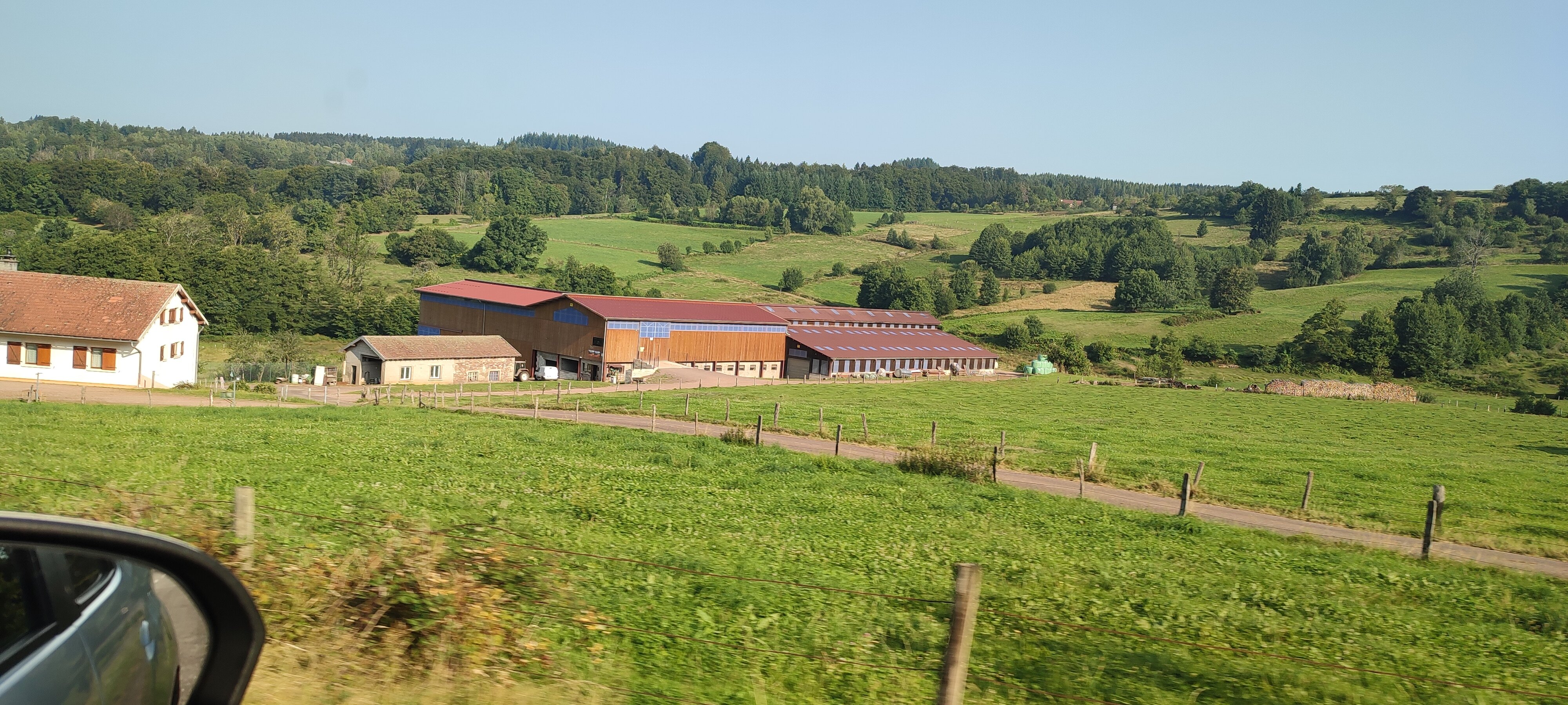 Ferme de la Jonchee-官方