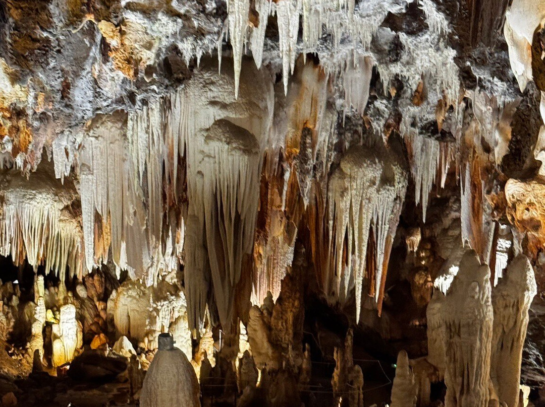 Cuevas del Águila-Arenas de San Pedro必去景点