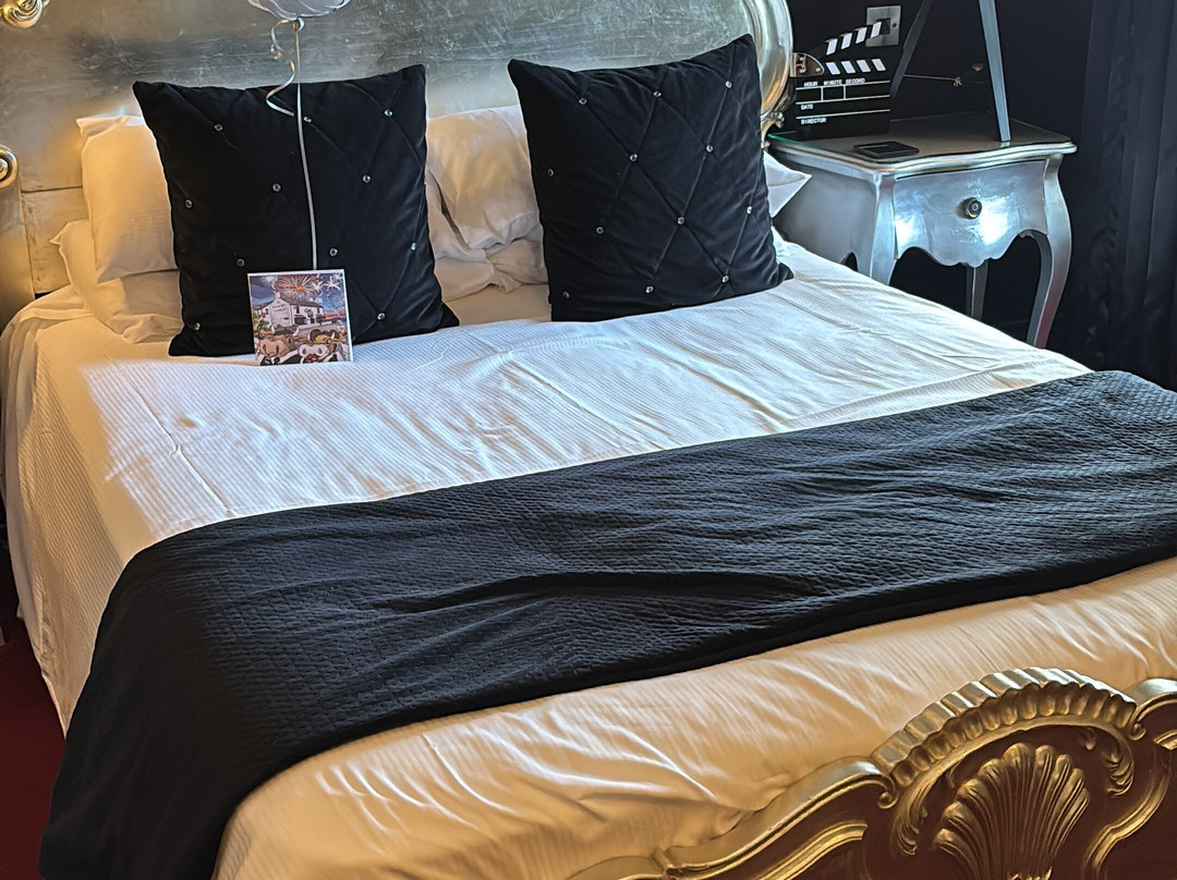 The Wensleydale Heifer主图