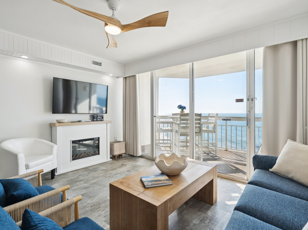 Water's Edge Resort主图