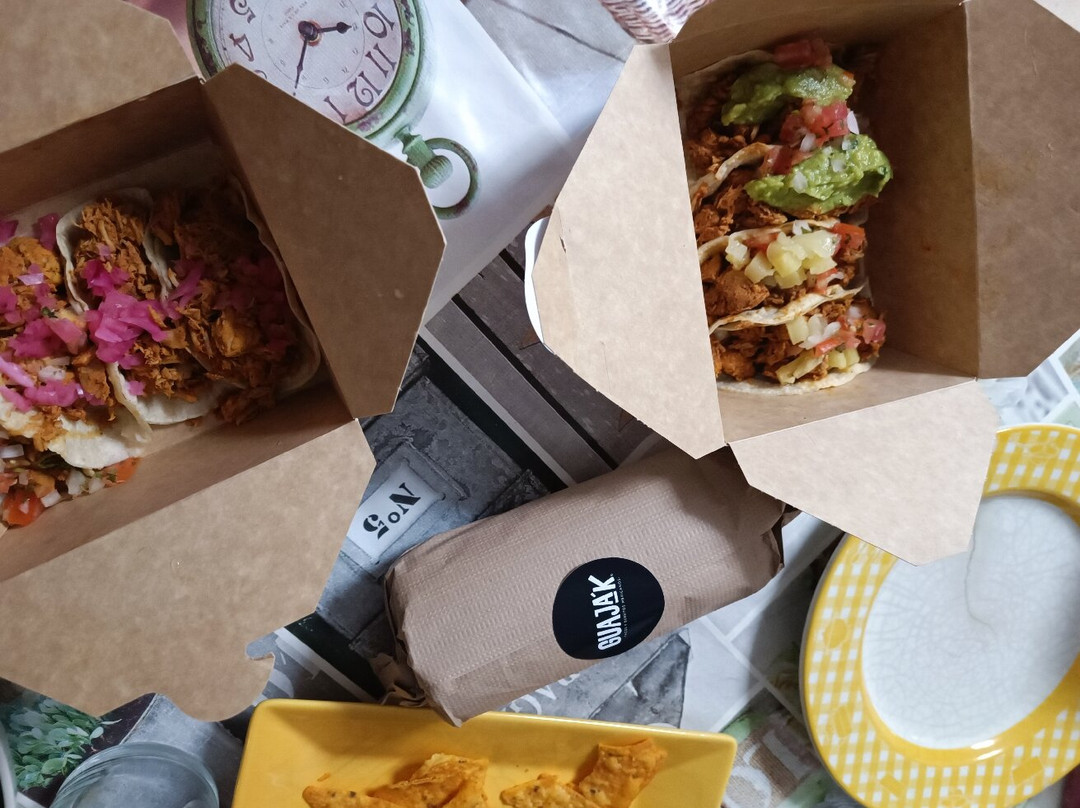 Guaja´k Aútenticos Mexicanos