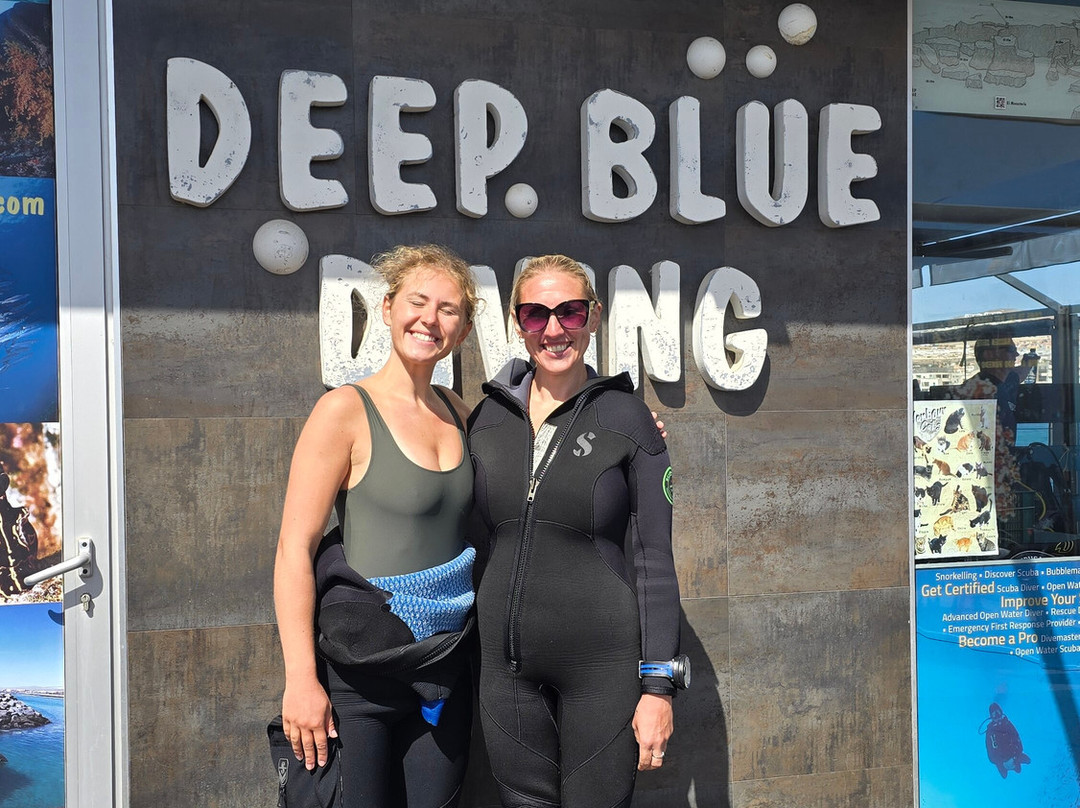 Deep Blue Diving Base-Caleta de Fuste必去景点