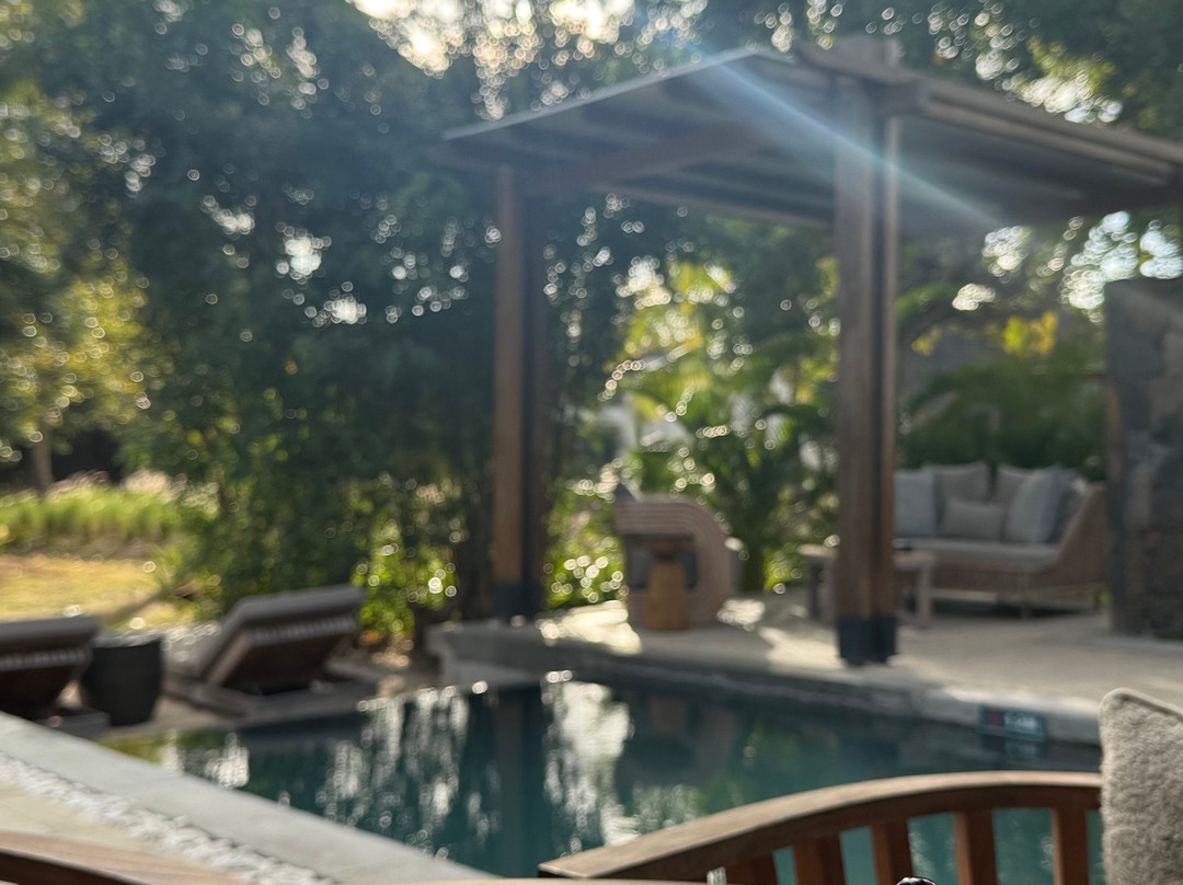 玛拉迪瓦度假村主图