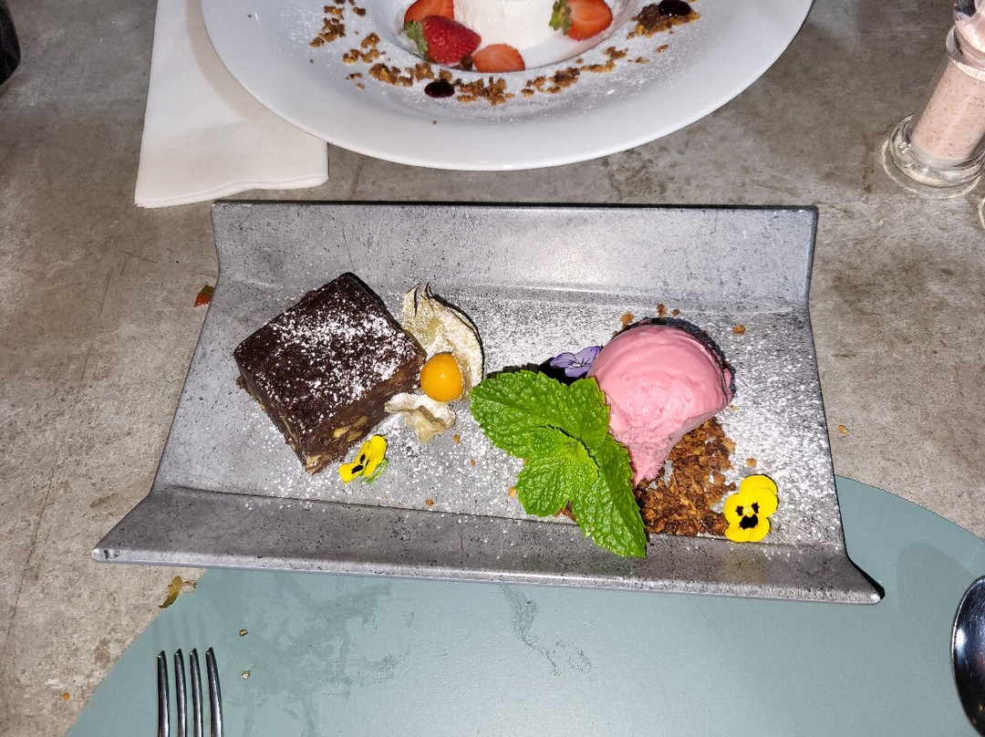 Enseada Food and Drinks