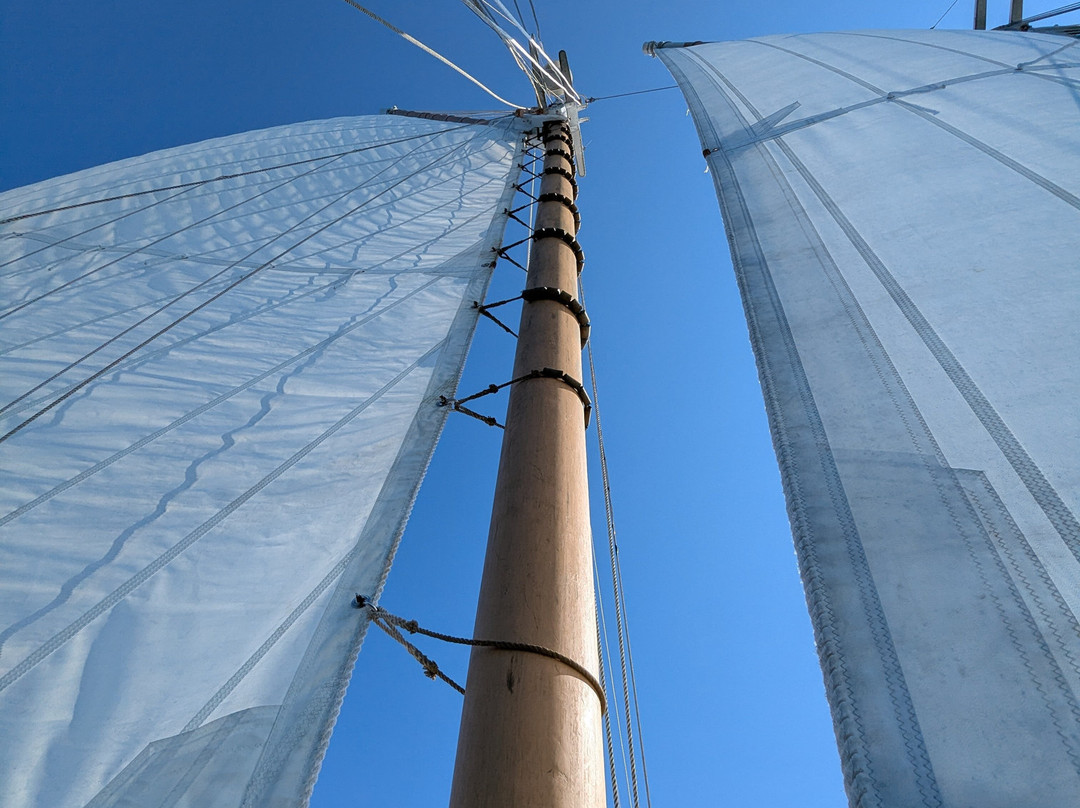 Schooner Eastwind-布斯贝港必去景点