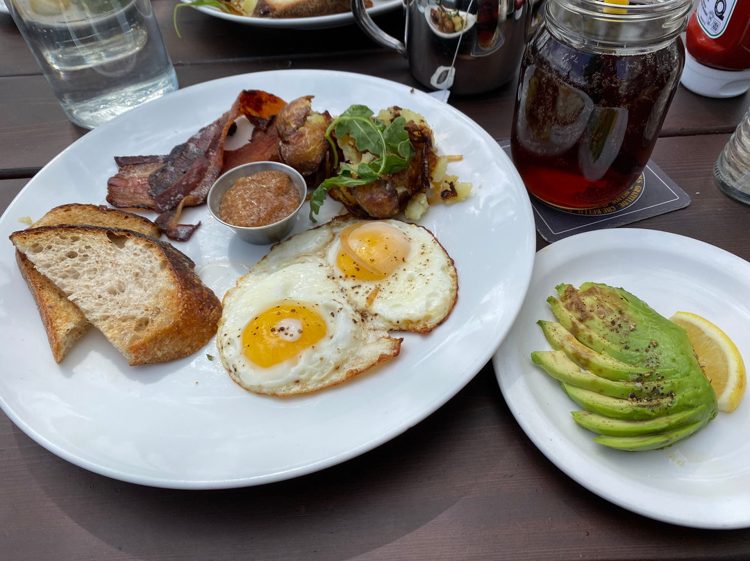 10 Acres At The Pier