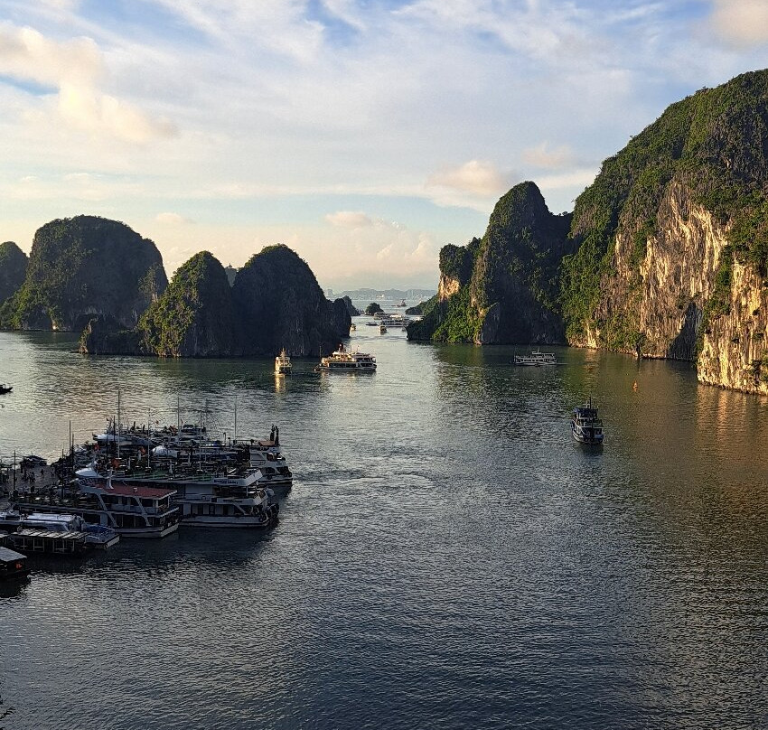 Hanoi Transport Service-河内必去景点
