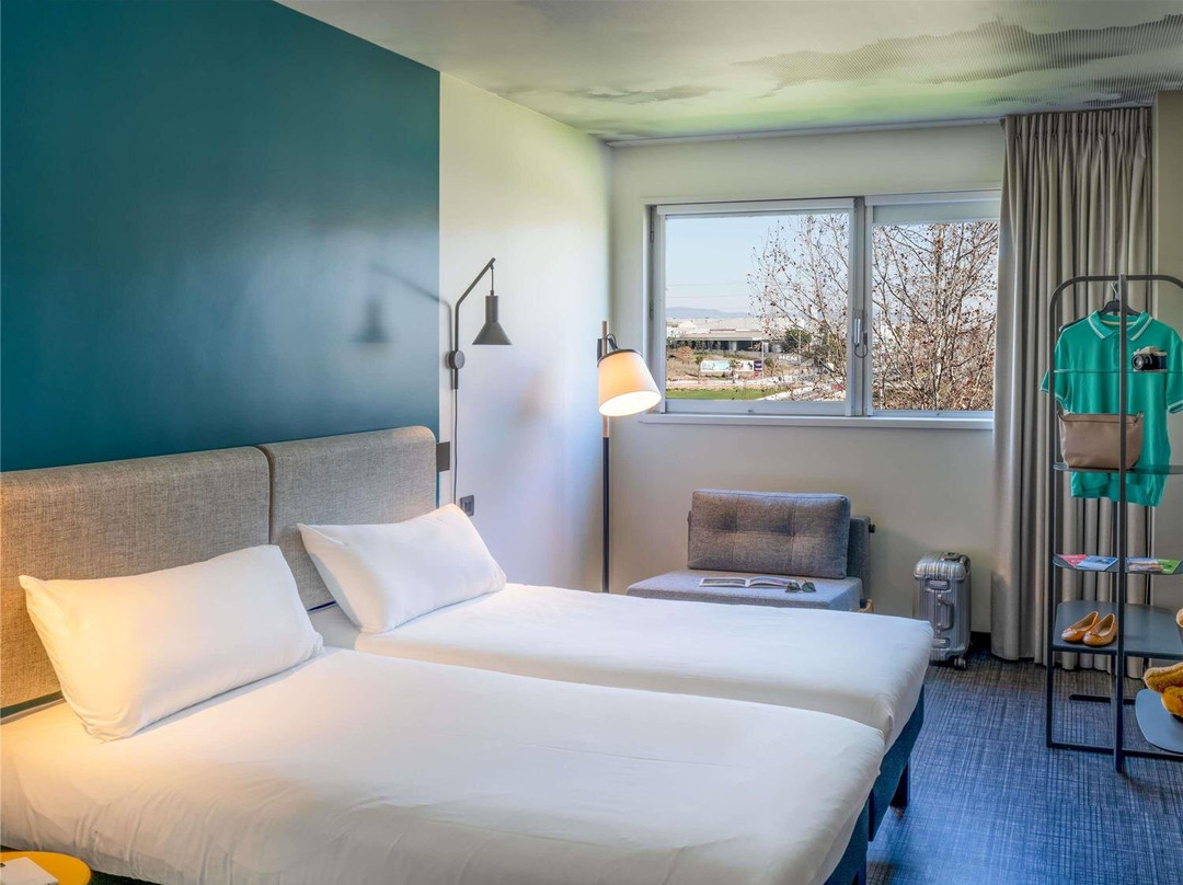 比拉德坎斯酒店住宿-宜必思巴塞罗那维拉德坎斯机场酒店