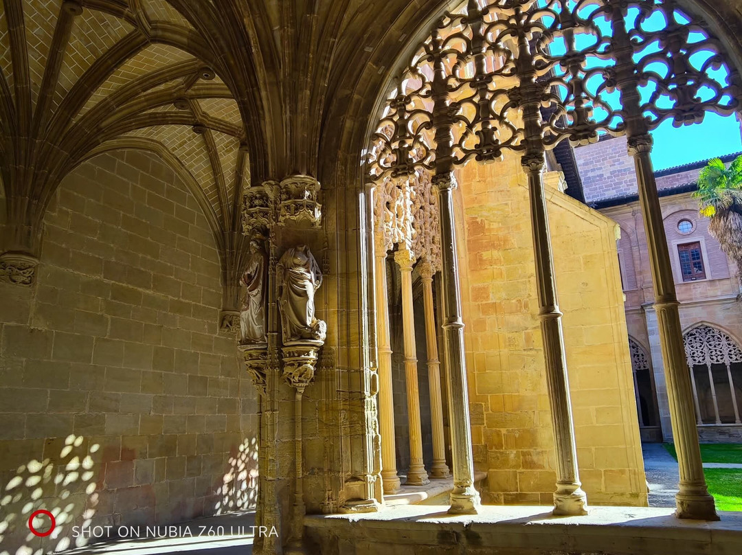 Monasterio de Santa Maria La Real-纳赫拉必去景点