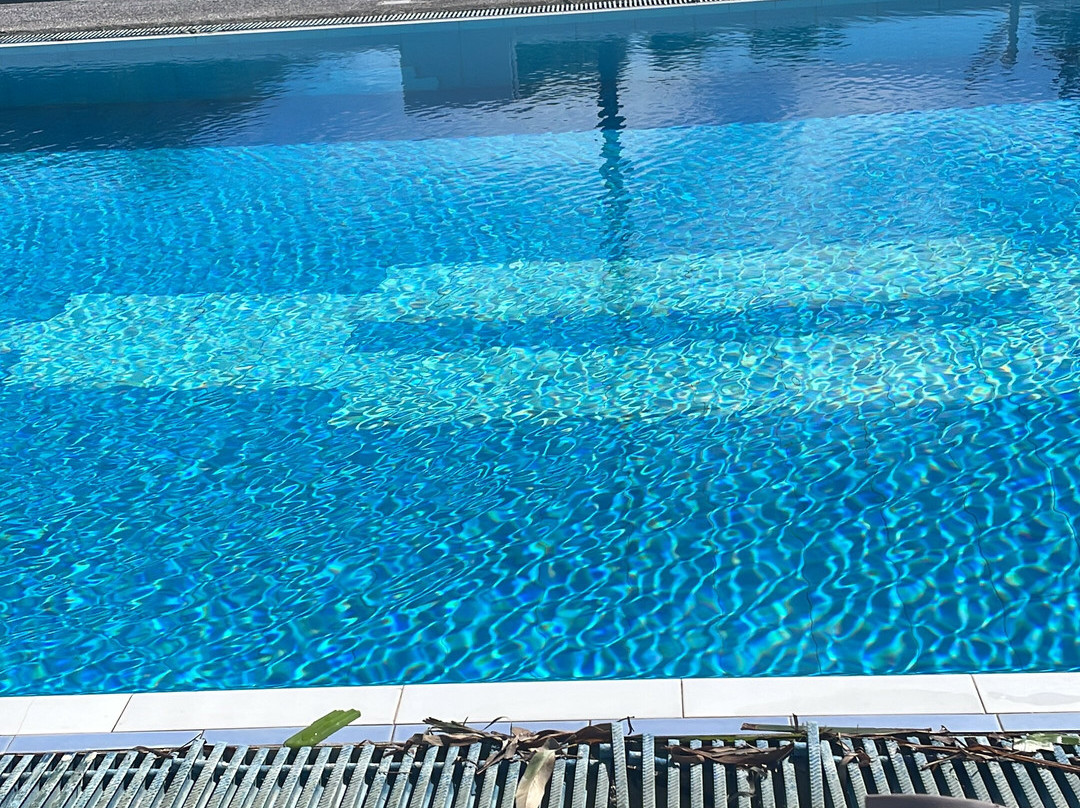 Nirvana Beach Hotel主图