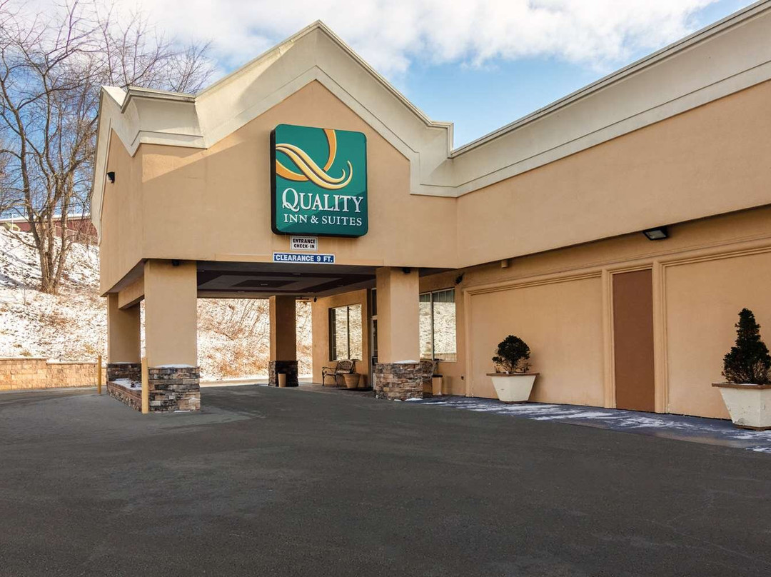 Coral酒店住宿-Quality Inn & Suites Indiana