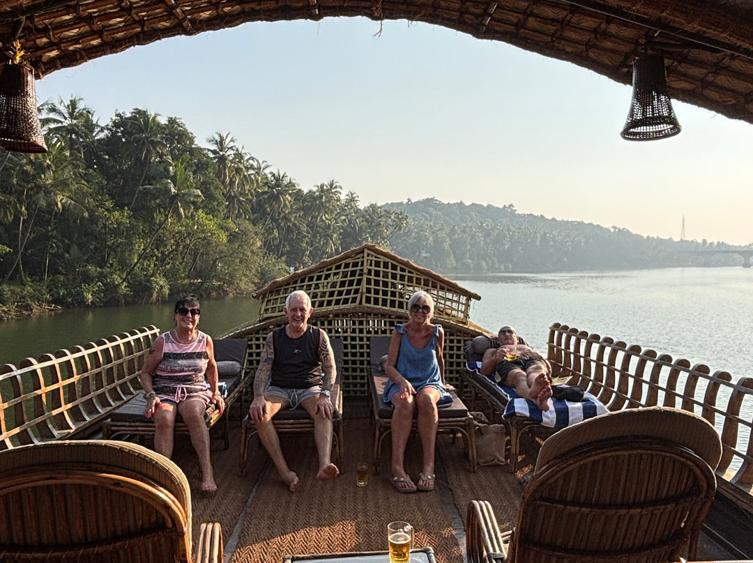 John's Boat Tours - Day Tours-坎多林必去景点