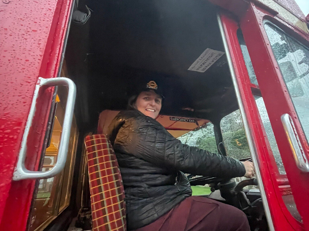 Surrey Hills Tour Company-多肯必去景点