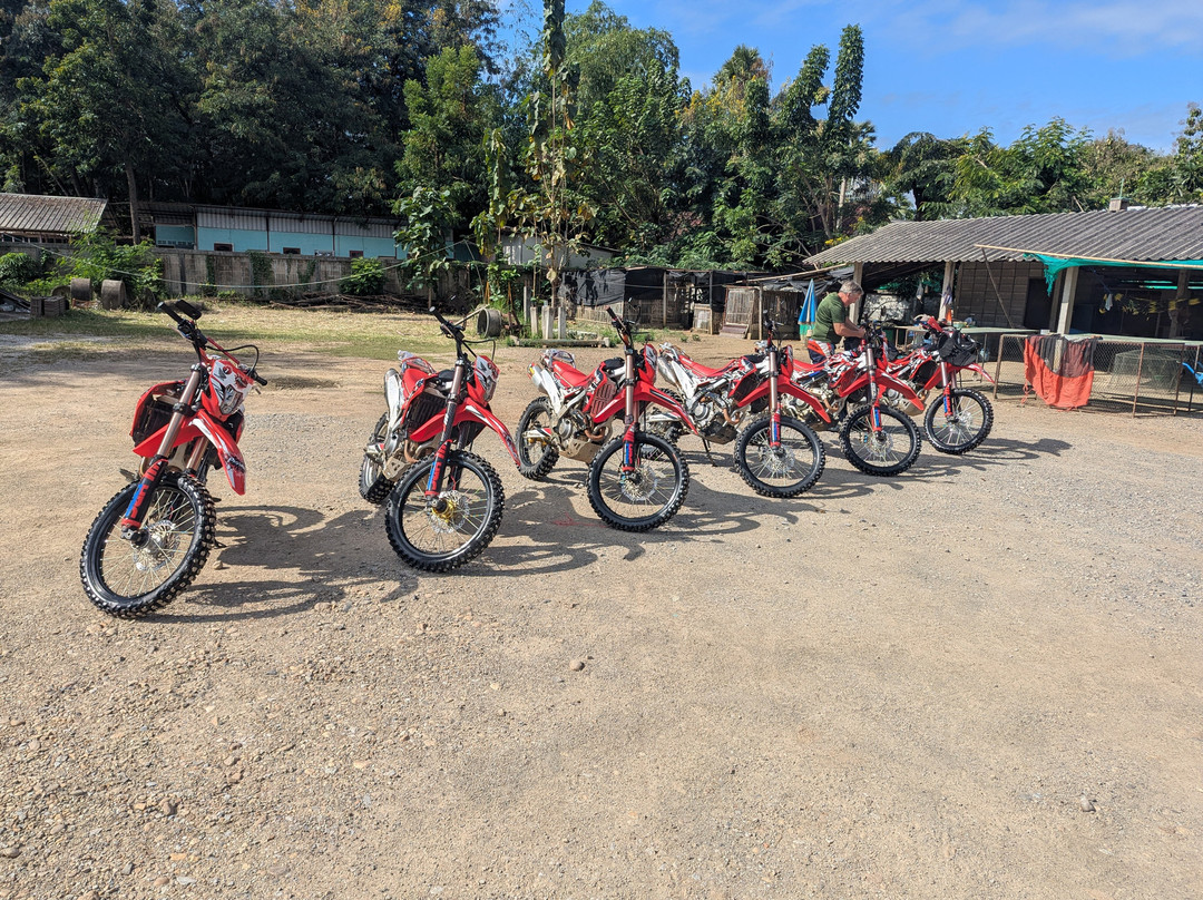 Thai Bike Tours-Nam Phrae必去景点