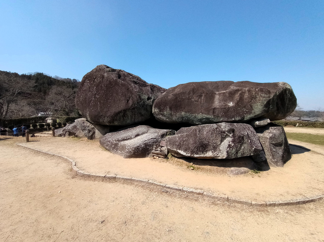 石舞台古坟-明日香村必去景点