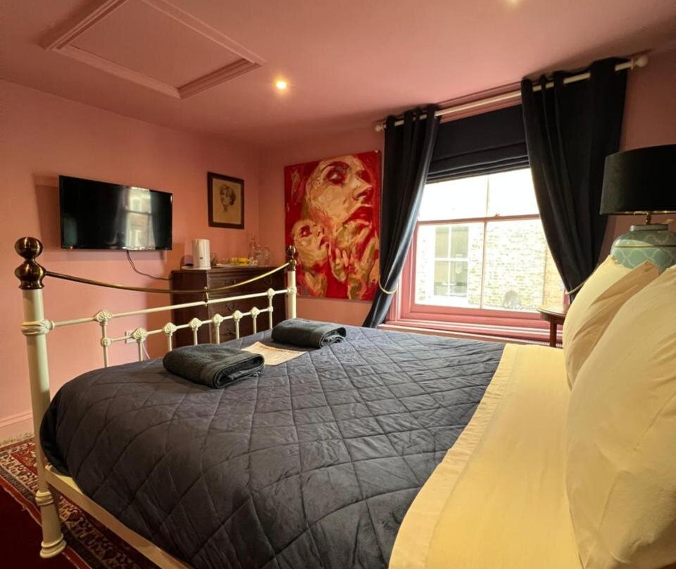 King Street Accomadation