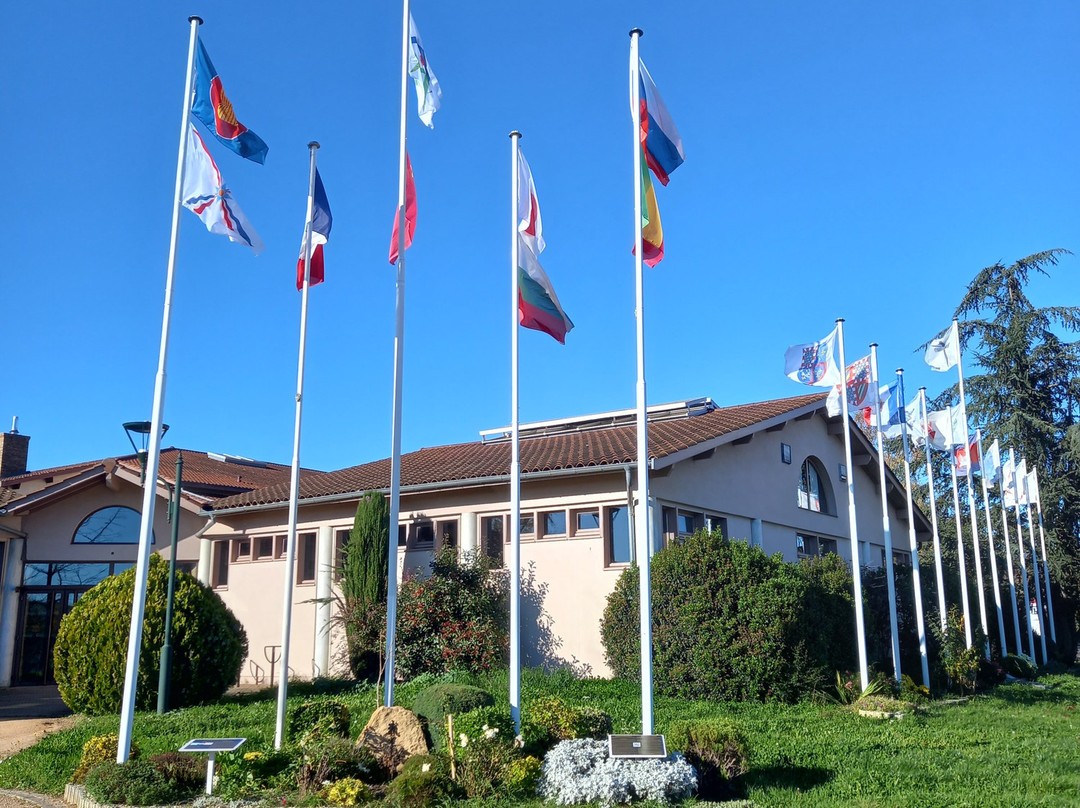 Mémorial Heiho Niten Ichi Ryu-Gleize必去景点