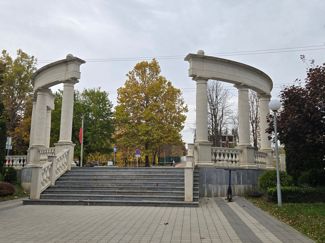 Park Pobedy (Angliyskiy Park)-Essentuki必去景点