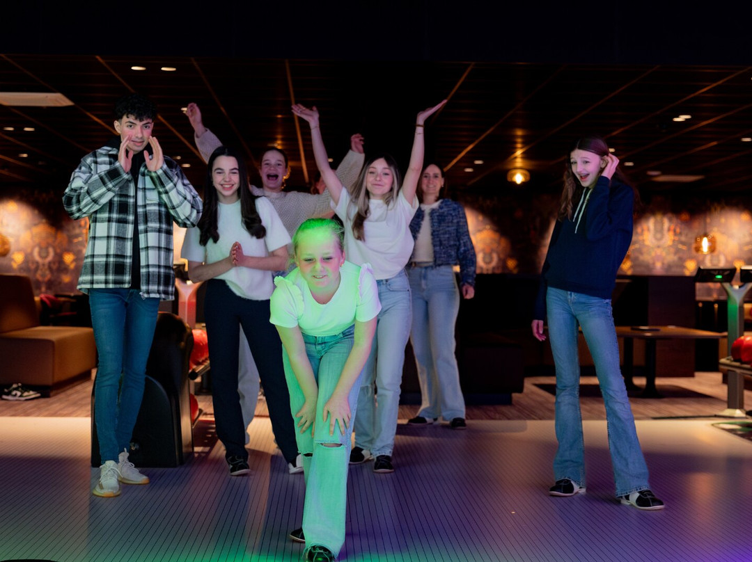 Bowlo Bowling & Lounge-科尔克拉德必去景点