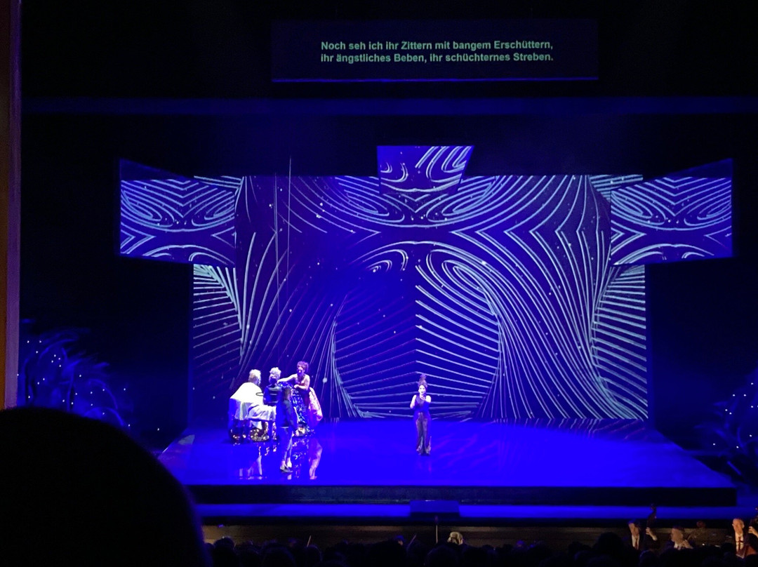 Opernhaus-莱比锡必去景点