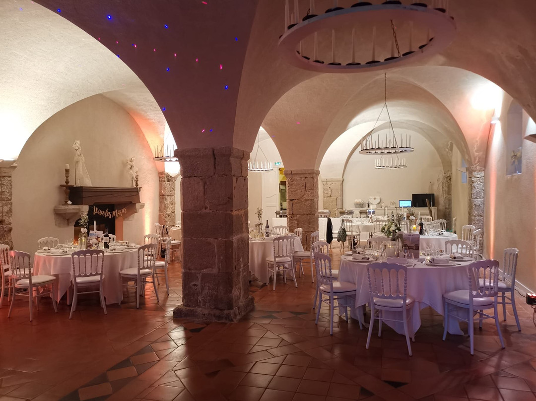 Château de Vins-sur-Caramy
