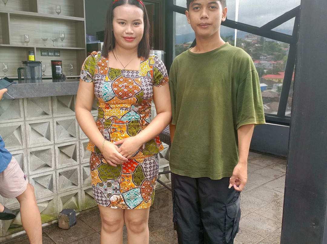 Roger's Hotel Manado主图