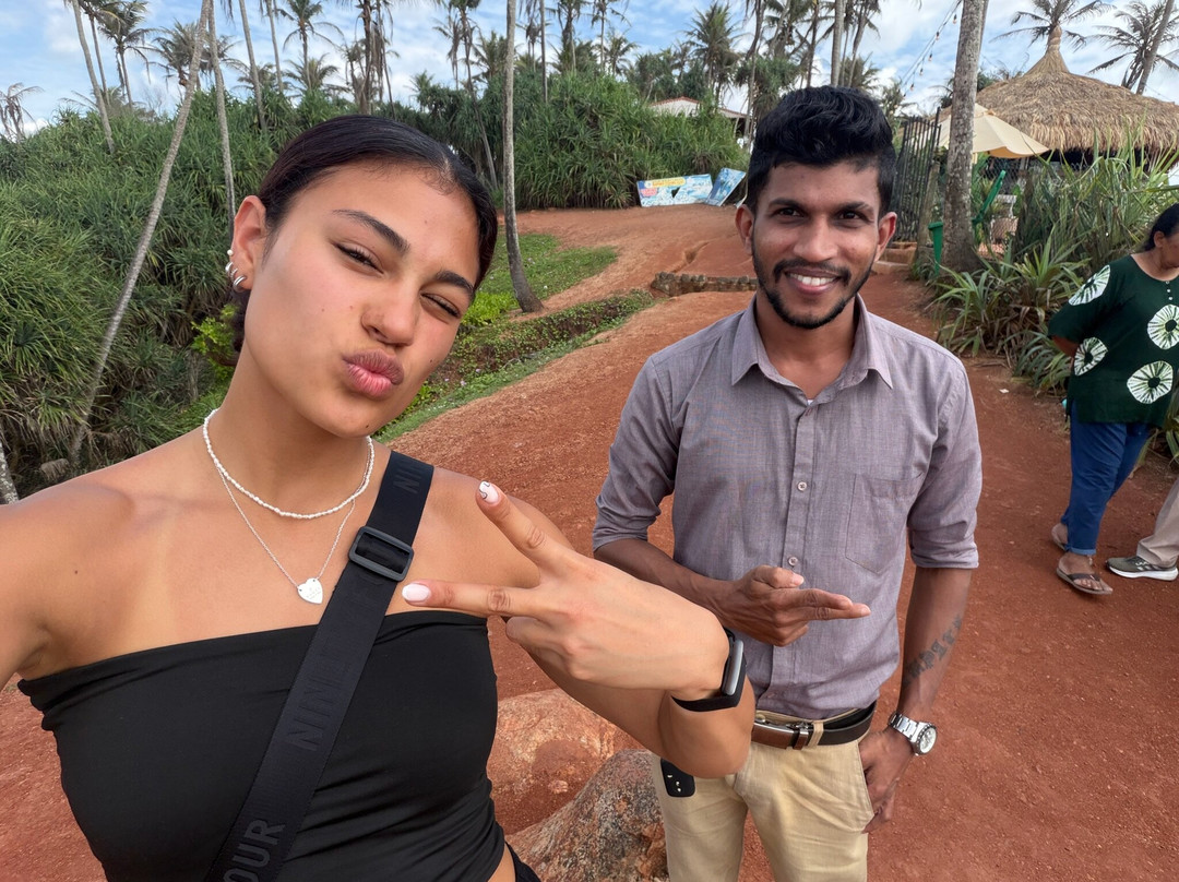 Falcons Tours-加勒必去景点