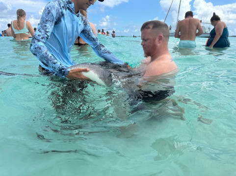 Native Way Charters-七哩滩必去景点