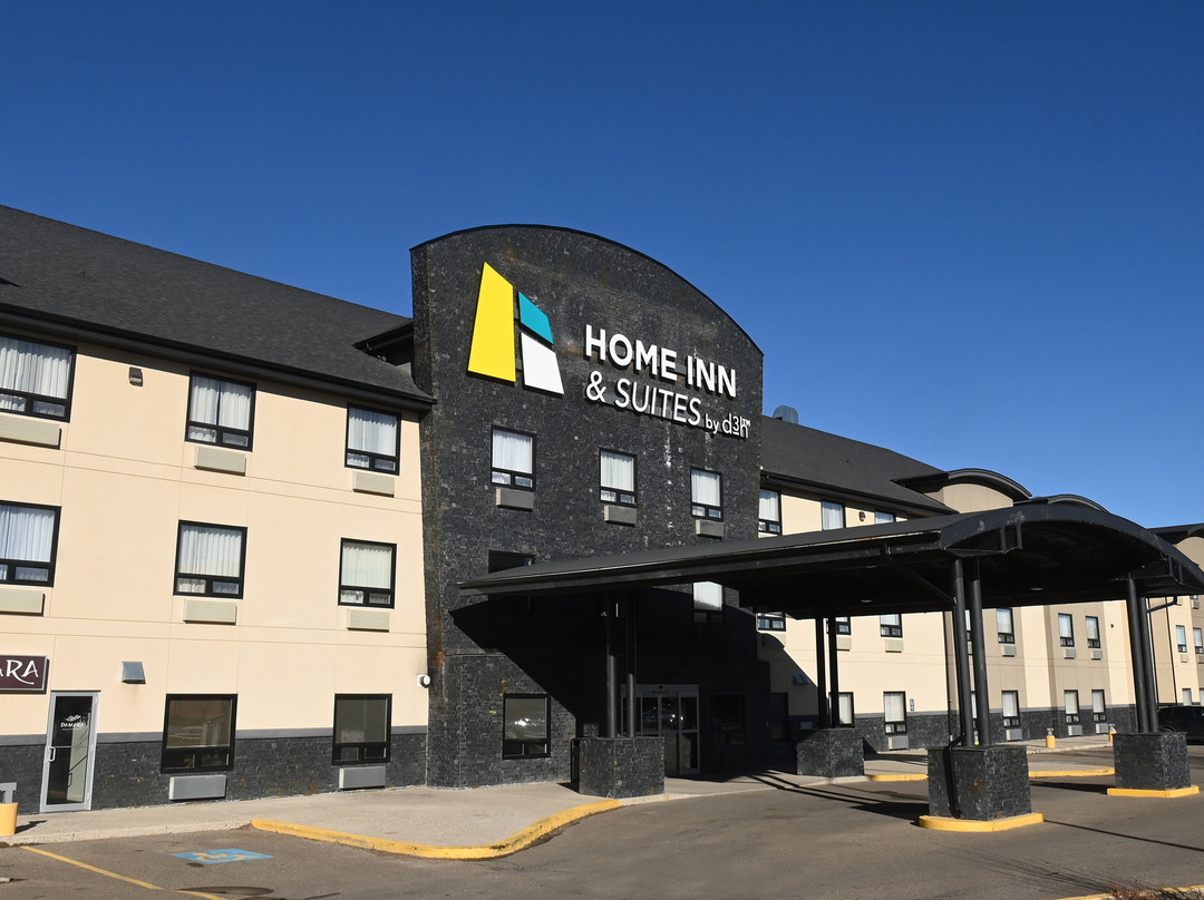 Home Inn & Suites By D3h - Swift Current主图