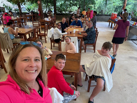 Mayan Private Transportation by Omar-图伦必去景点