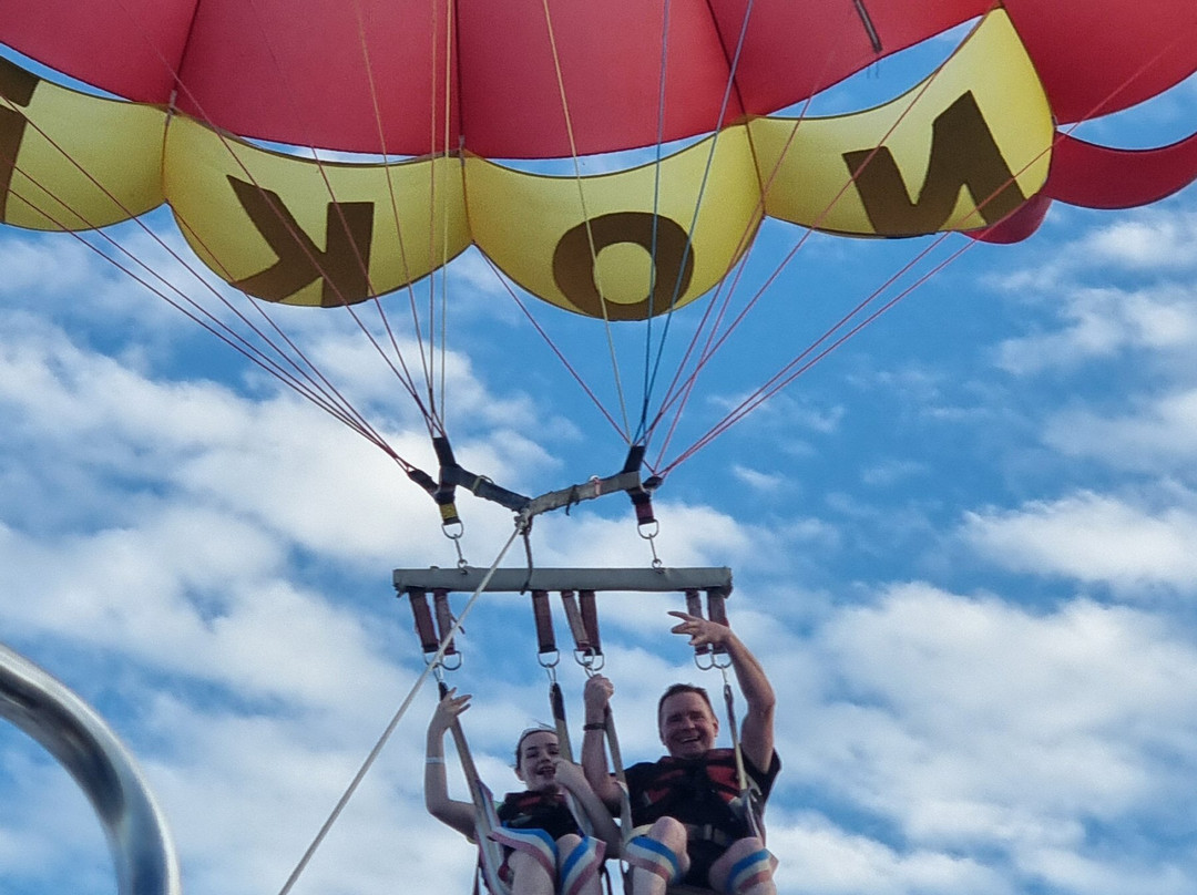 Bang On Tours-赫尔格达必去景点