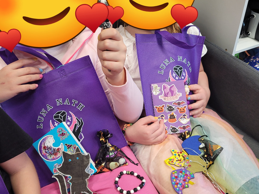 Le Studio de Luna Nath-Cranves-Sales必去景点