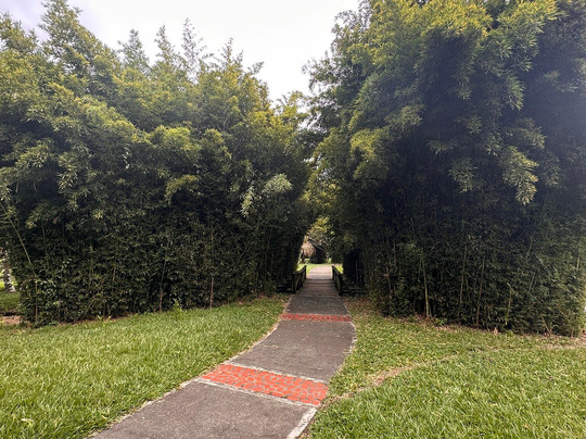 Parque Carlos Sarmiento Lora-Tulua必去景点