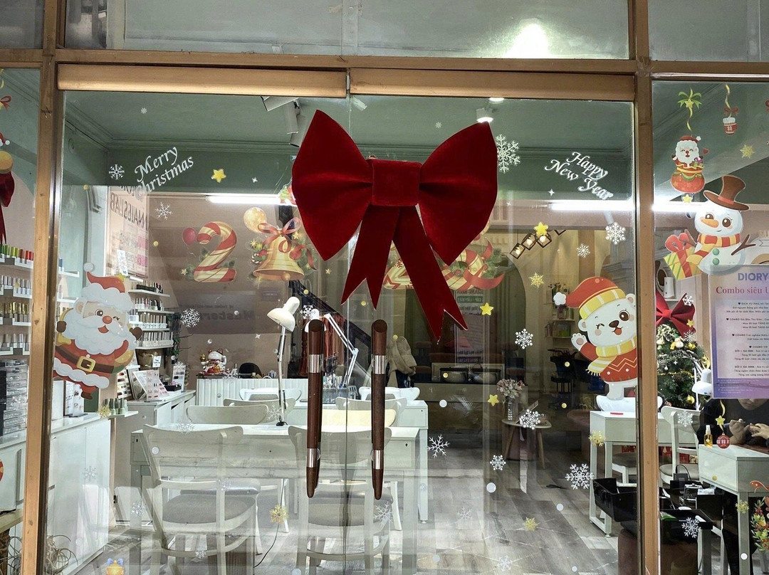 Diory NailsLab-Cau Giay必去景点