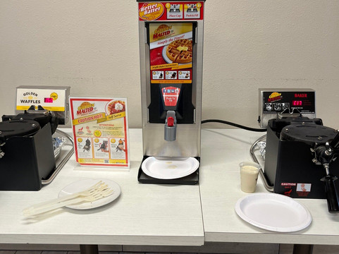 佩奇-鲍威尔湖速8酒店主图