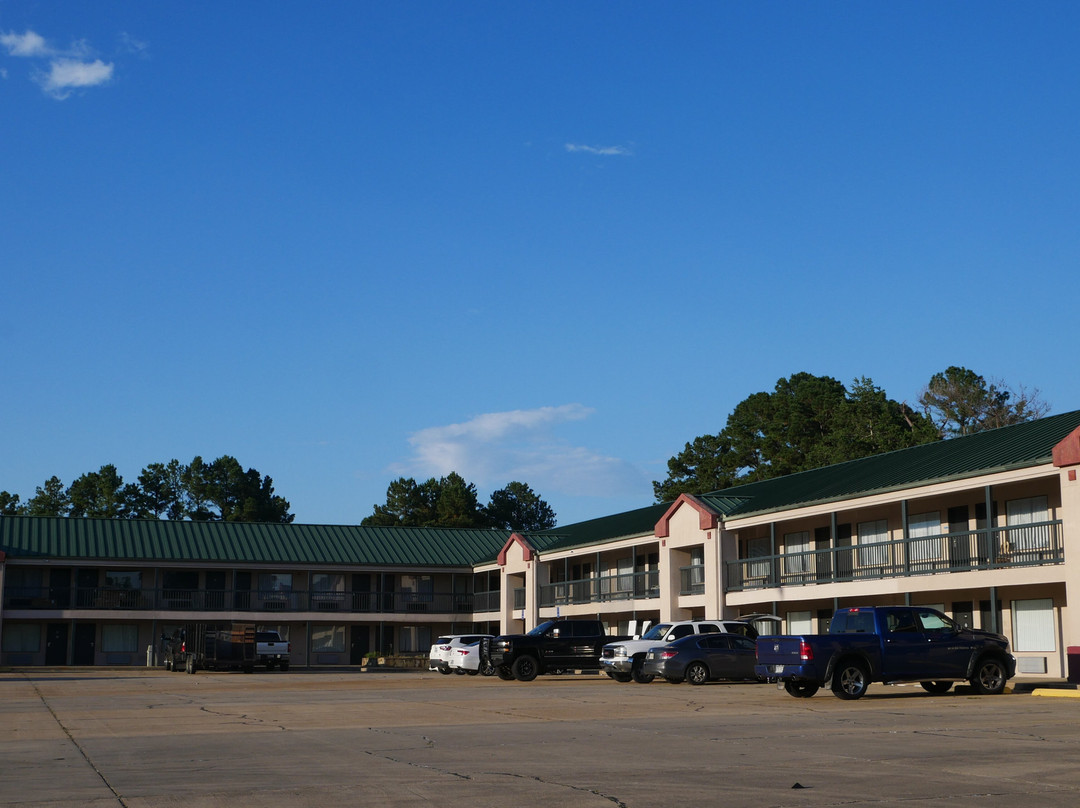 贾斯珀速8酒店主图