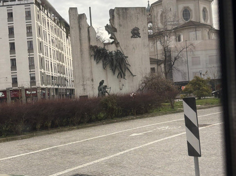 Viale Papiniano Market-米兰必去景点