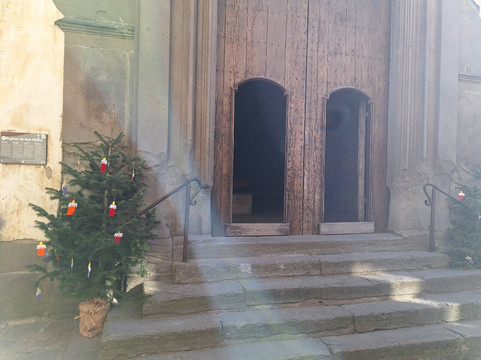 Iglesia de Sant Miquel-卢佩特必去景点