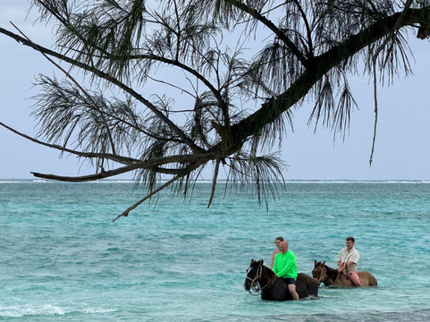 Spirit of the West-西湾必去景点