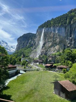 Lauterbrunnen Village-劳特布龙嫩必去景点