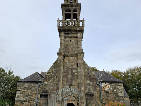 Église Saint-Cadou-Sizun必去景点