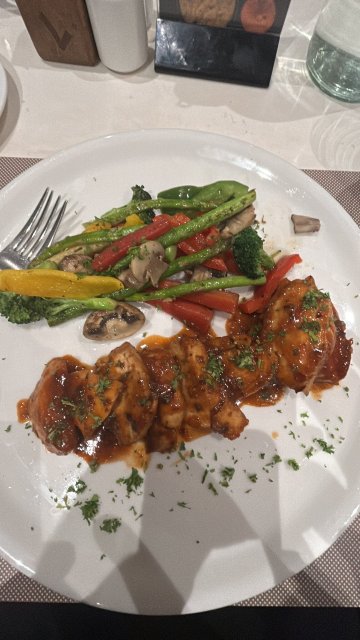 勒克瑙格姆提纳加诺富特酒店-官方