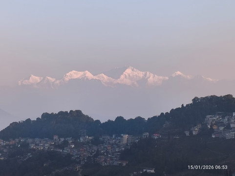 达尔吉林-优丹喜马拉雅套房酒店主图