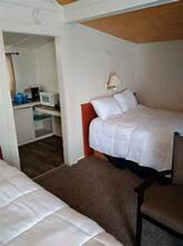 Two Medicine  INN And Resort主图