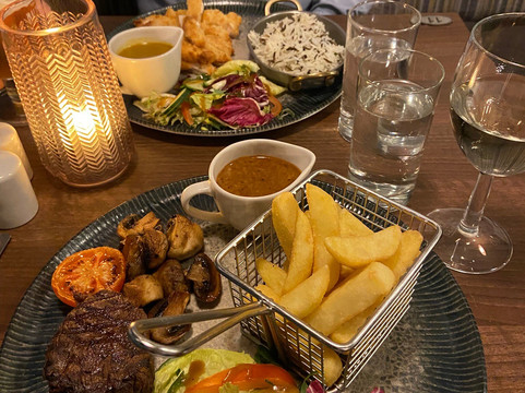 公园别墅酒店主图