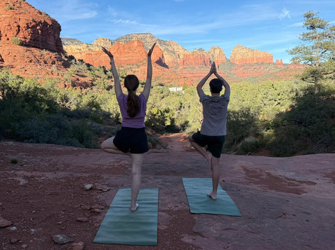 Vortex Yoga Hiking In Sedona-塞多纳必去景点