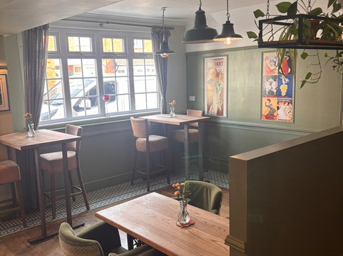 老式四便士旅馆主图